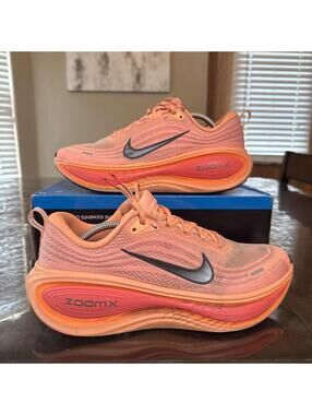 Nike Vomero Plus Mens Size 11.5 Orange Black Athletic Running Shoes Sneakers